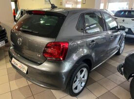 Volkswagen Polo 1.4 85 Highline DSG