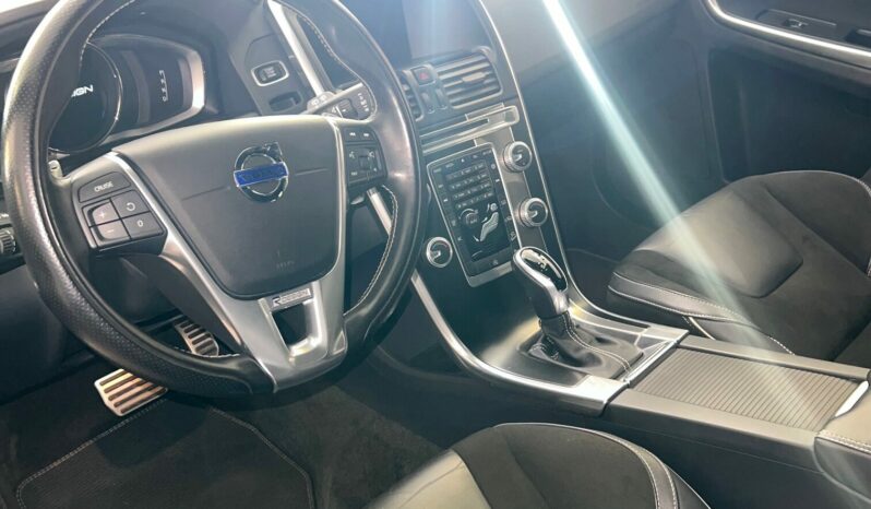 Volvo XC60 2.4 D [D4] Summum Geartronic full
