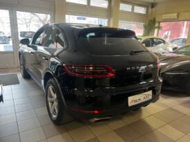 Porsche Macan PDK
