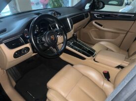 Porsche Macan PDK